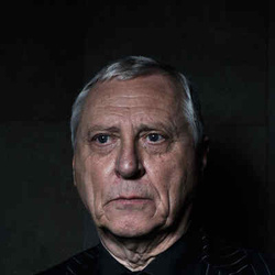 彼得·格里纳韦