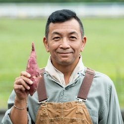 中野英雄