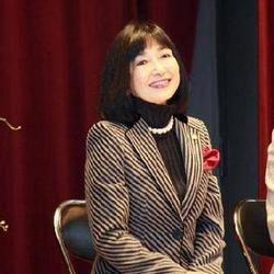 鸠山幸