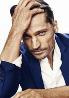 尼古拉·科斯特-瓦尔道