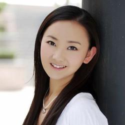 石佳灵