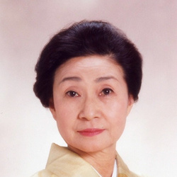 山冈久乃