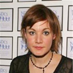 艾米丽·劳伊德