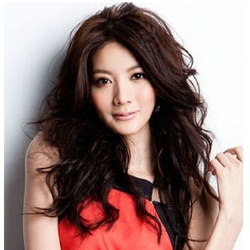吴亚馨