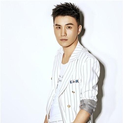 李彦明