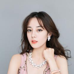 迪丽热巴