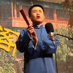 丁挚恒