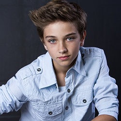 盖文·卡萨莱格诺