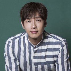 池贤宇