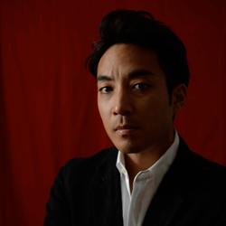 山下彻大
