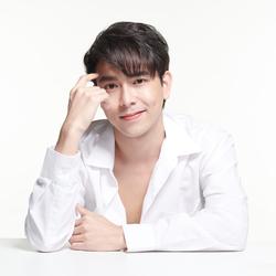 司提崇·皮叻陂