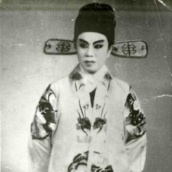 黄桂秋