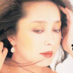 新藤恵美