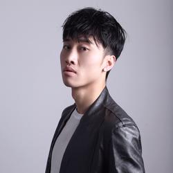龙飞