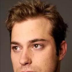 詹姆斯·德贝罗