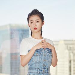 何蓝逗
