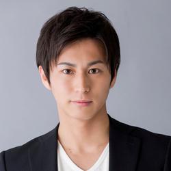 三上真史