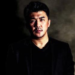 张宏威
