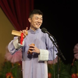 李国靖