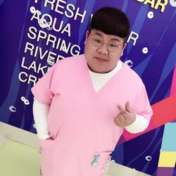 李东明