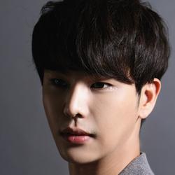 李星宇