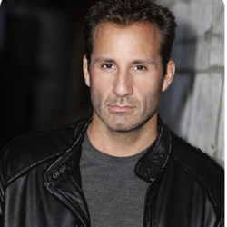 迈克·布瓦韦尔