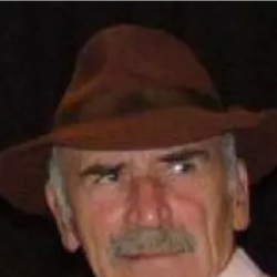 彤吉尔·库图兹