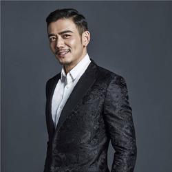 杨烁