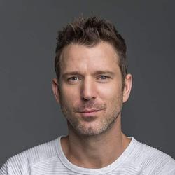 维尔·特拉维尔