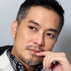 林健寰