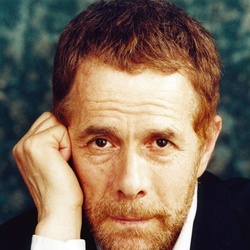 加布里埃莱·拉维亚