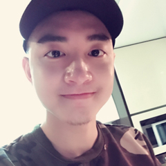 小伟丶IQ