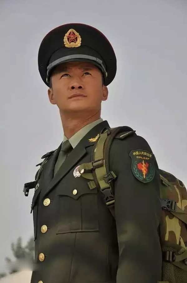 吴京