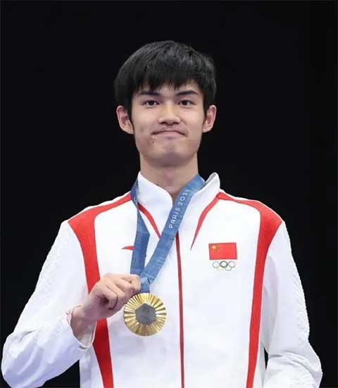 盛李豪