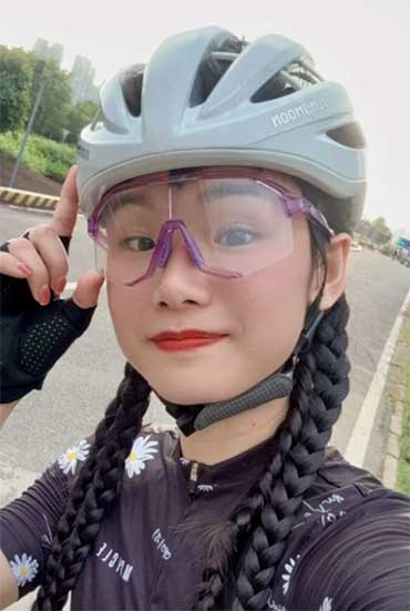 海莉子Hayley