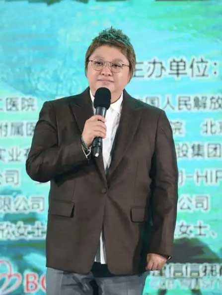韩红