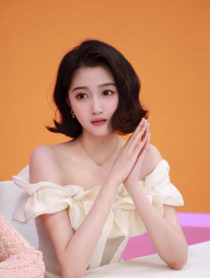 关晓彤