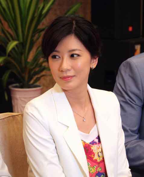 贾静雯
