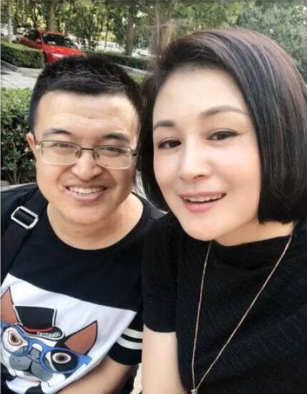 于月仙去世后弟弟妹妹争相晒视频