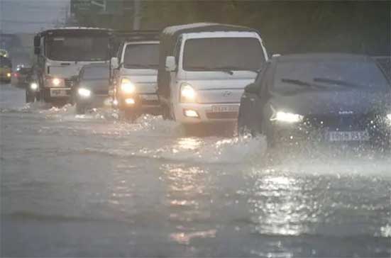 山东暴雨 压迫感