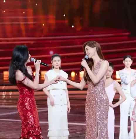 孙俪林志玲姚晨同框热聊这是什么神仙聚会?