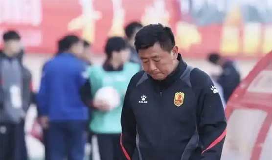 青岛红狮主帅马永康突然下课这是咋回事?