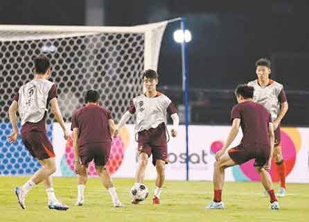 国足大战印尼首发曝光王钰栋搭档张玉宁，这组合要逆天？
