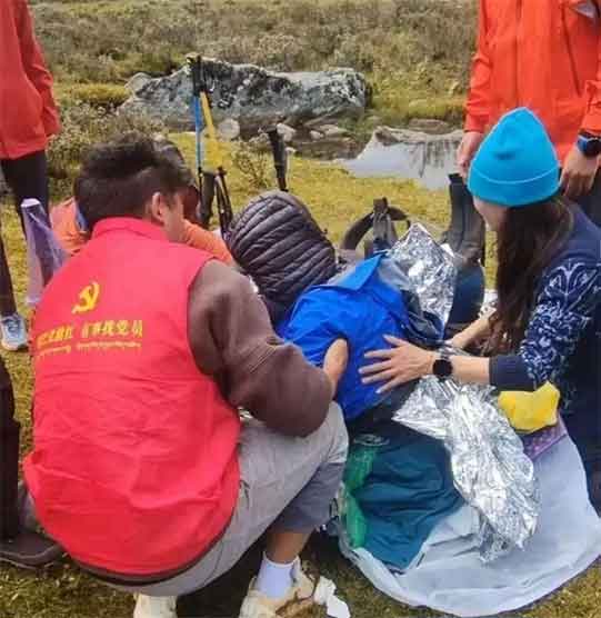 甘孜失温女生母亲泣诉！不追责搭子却求这事？户外保命指南必存💔