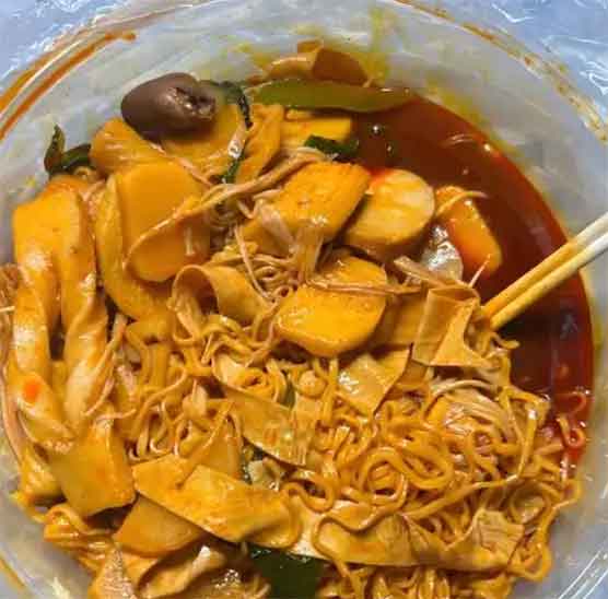 曹氏鸭脖吃出壁虎？女子维权反被怼？食品安全避坑指南速码🤮
