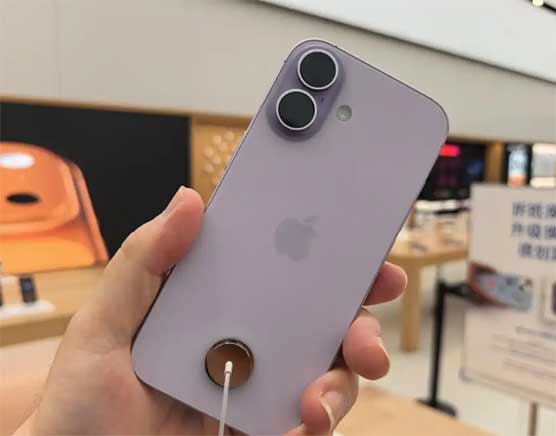 iPhone 17激活量破百万?Pro Max抢疯,标准版逆袭太意外🤯