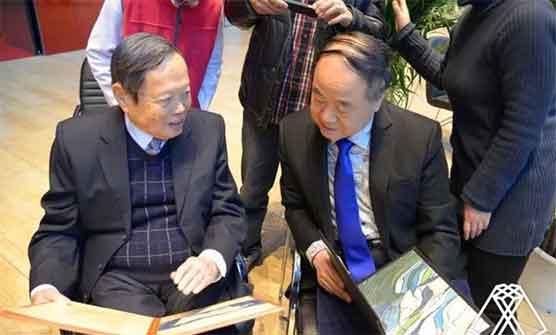 莫言手书挽诗悼杨振宁!四次相见寄哀思