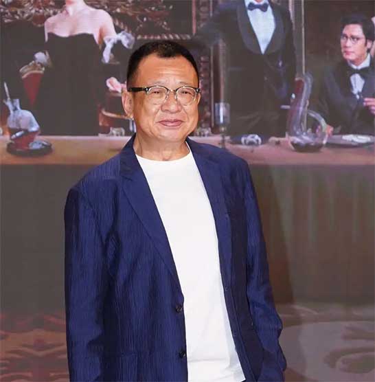 76岁“欢喜哥”许绍雄病危入院,佘诗曼落泪探望