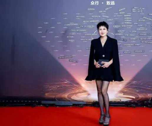 张凯丽回应足力健代言:五年前已结束