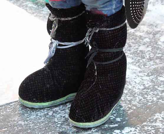 黑河早市奇观！人脚一双100码大鞋抗-30℃严寒
